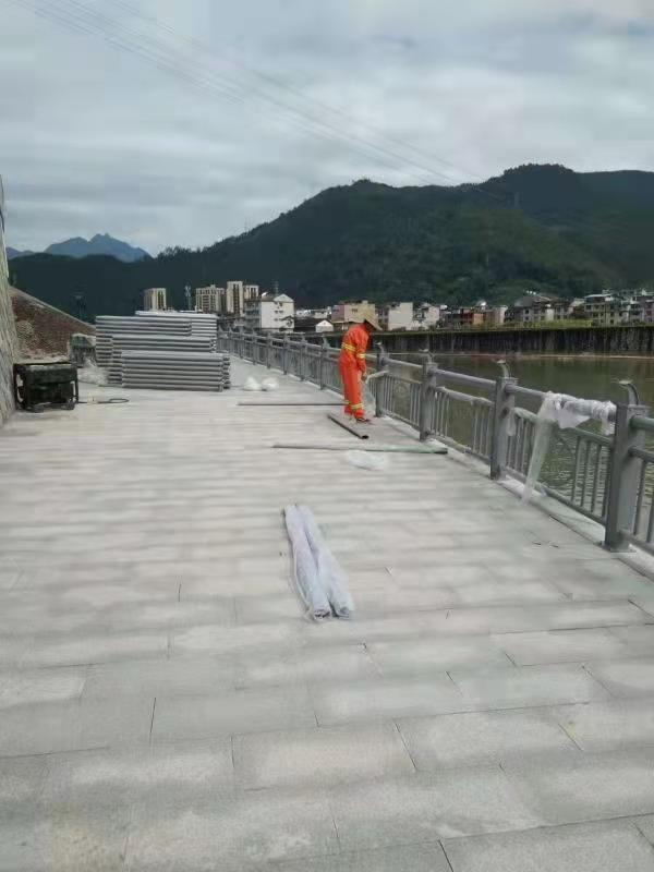 景觀(guān)河道護(hù)欄