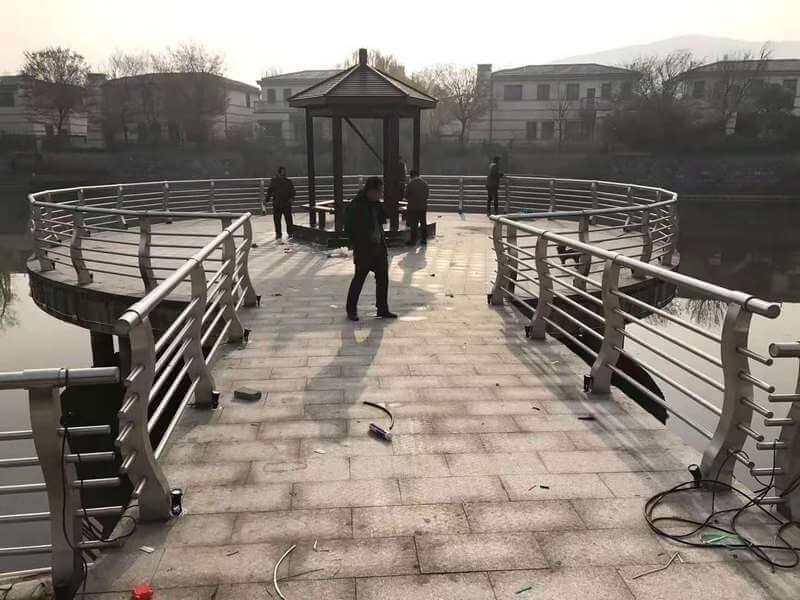 徐州銅山醫(yī)院不銹鋼護(hù)欄工程